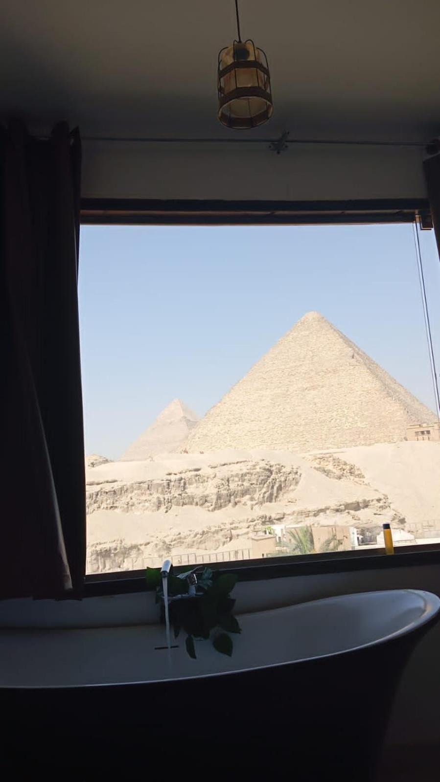 Alba Pyramids View Kairó Kültér fotó